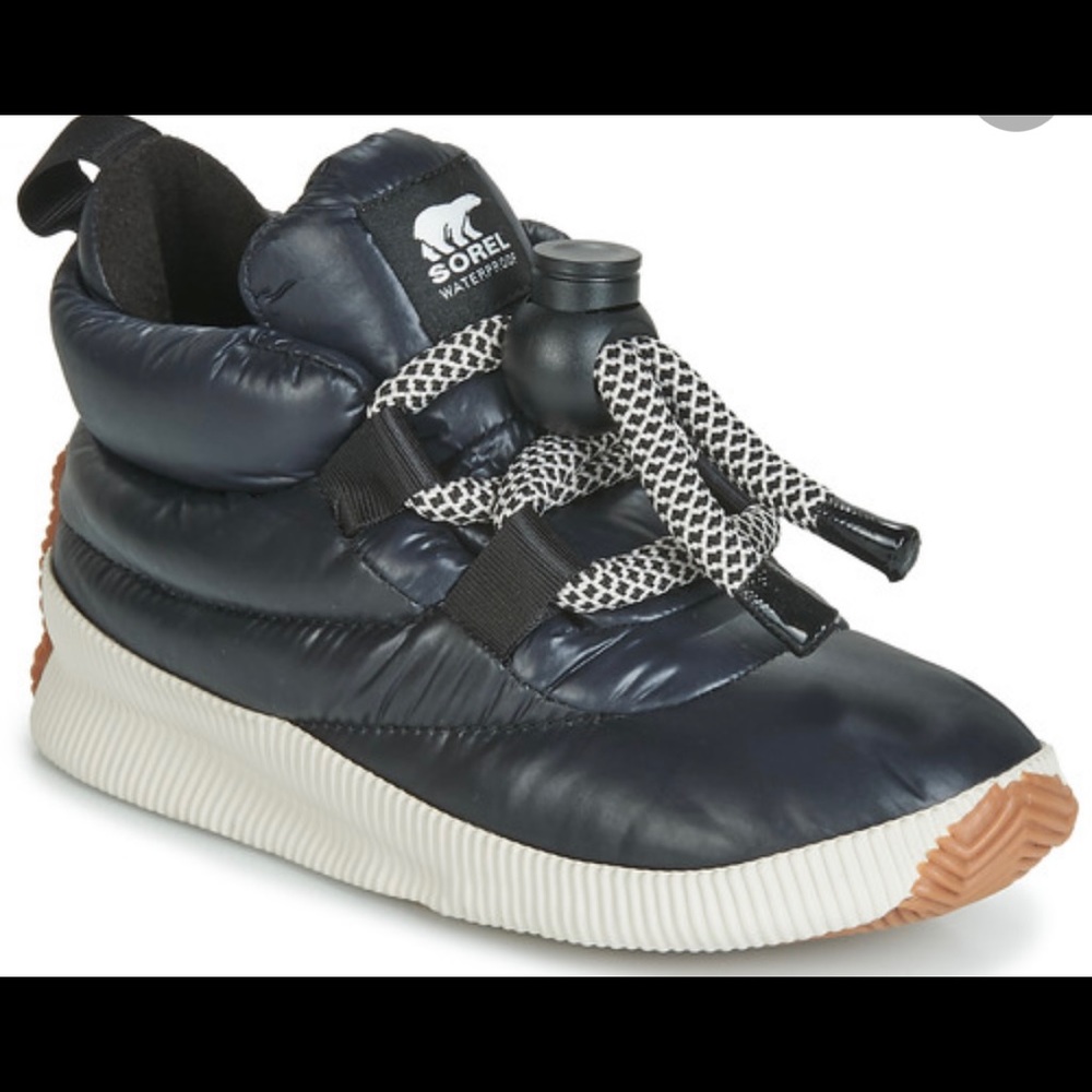 SOREL Women’s Navy Bubble Sneakers